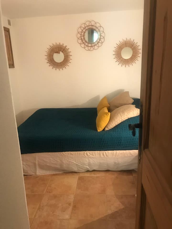 Საძინებელი 2