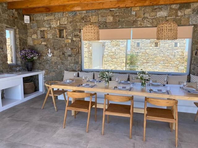 Blue Orchid Villa Mykonos gallery image 5