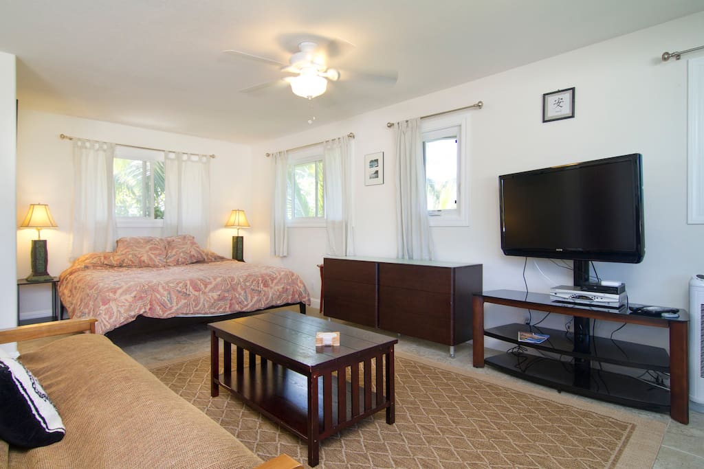 Rocky Point Studio Apartments for Rent in Haleiwa