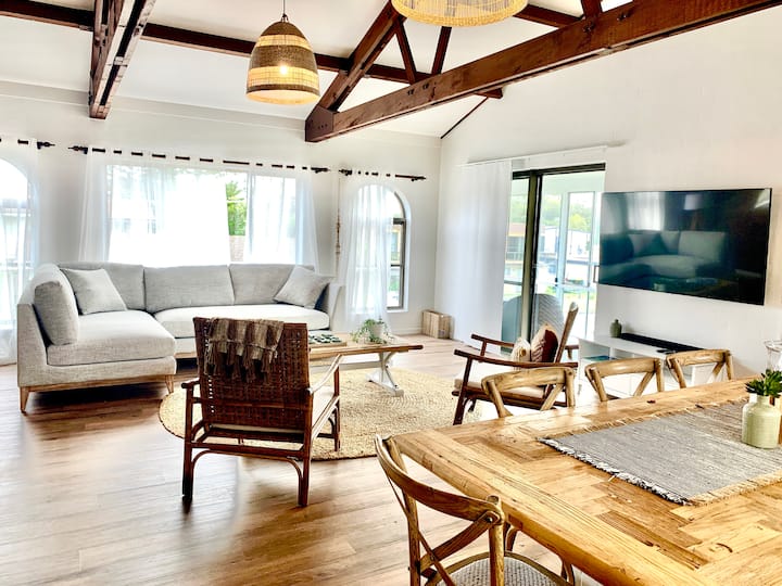 10 Best Airbnb Vacation Rentals In Forster, Australia Updated 2024