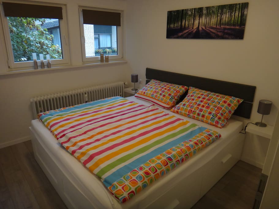 Schlafzimmer Eltern