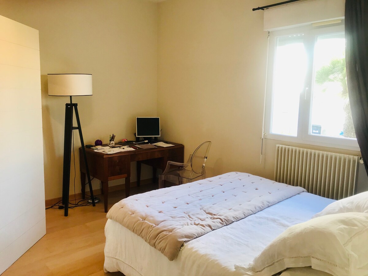 Kleine tuinslaapkamer