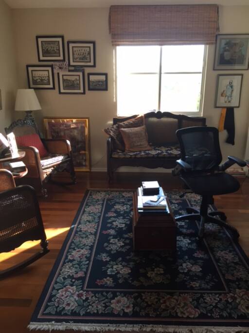 Sitting area adjoining bedrooms