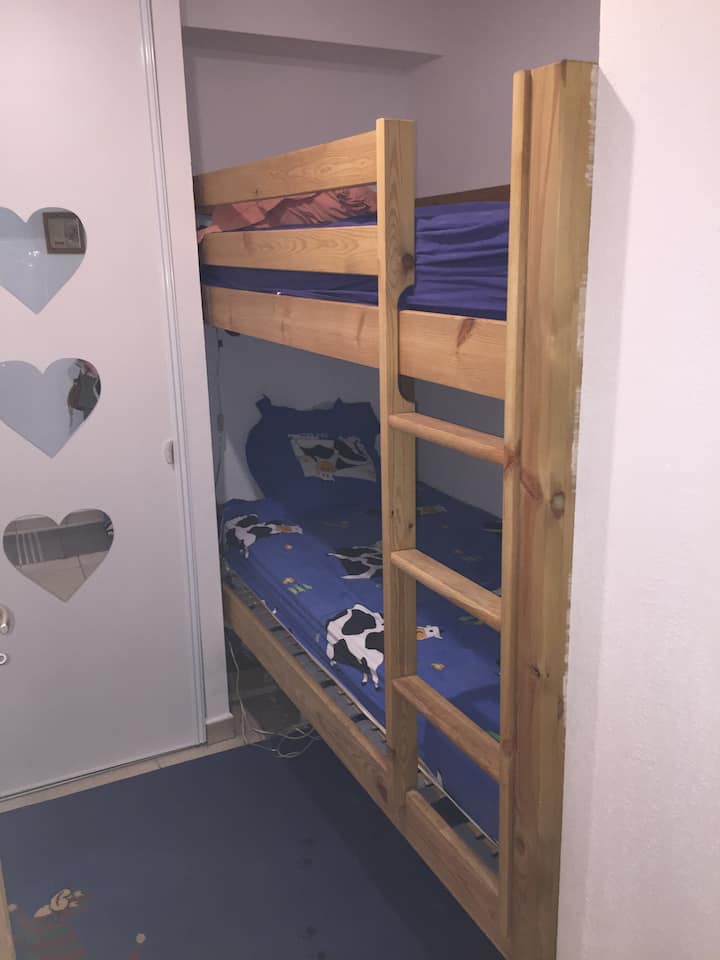 Rincón de montaña (niños)