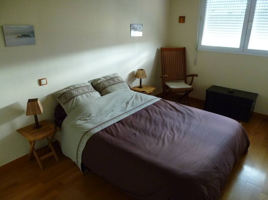 Partie nuit avec chambre et penderie
