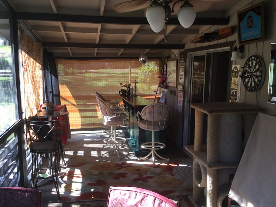 The awesome deck with bar and games.