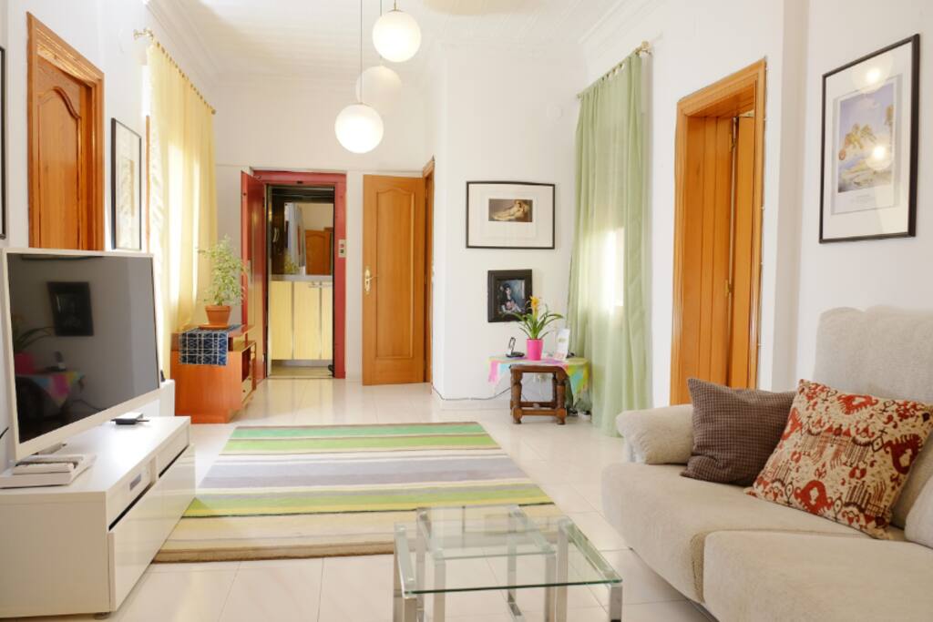 Open Sky Villa, Healthy Holiday Lets
