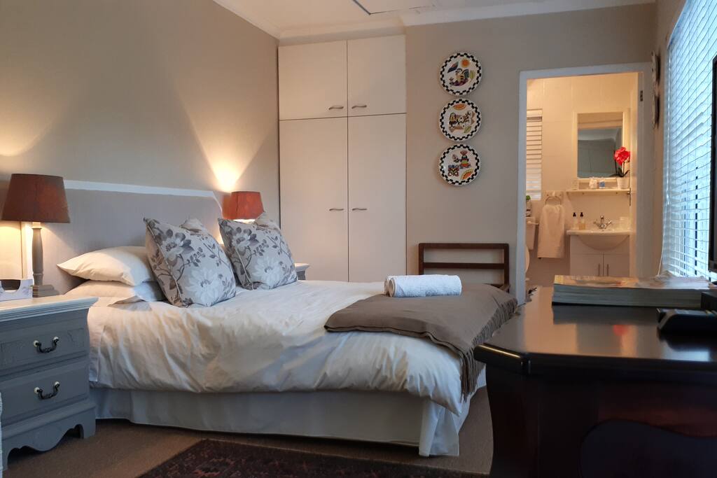 Clean & Comfortable room.