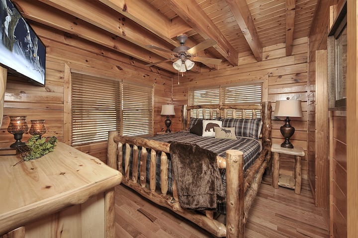 חדר שינה סגור בקומה הראשית