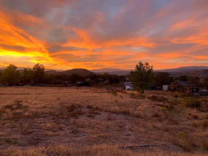 Calf Creek CottageCozy home with amazing views! Cottages for Rent in