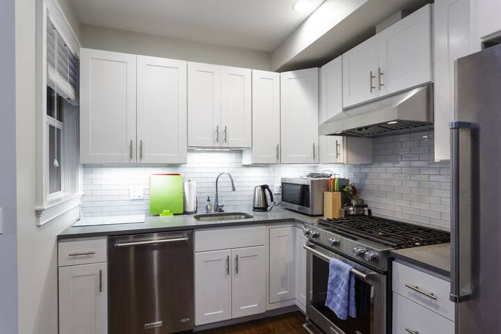 4BR 3BA Cambridge Oasis – Harvard/MIT/Boston gallery image 3