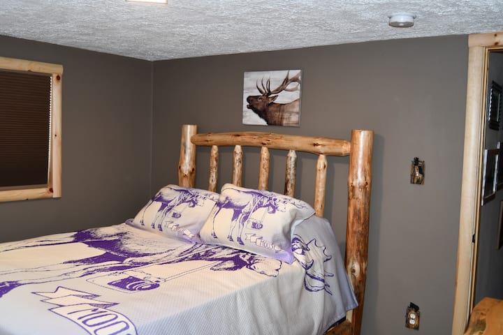 第二间标准双人床房