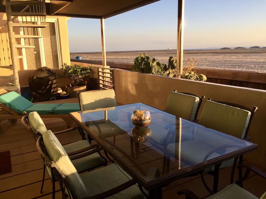 Charcoal webber grill, beach chairs , boogie boards, surf board and beach toys all provided