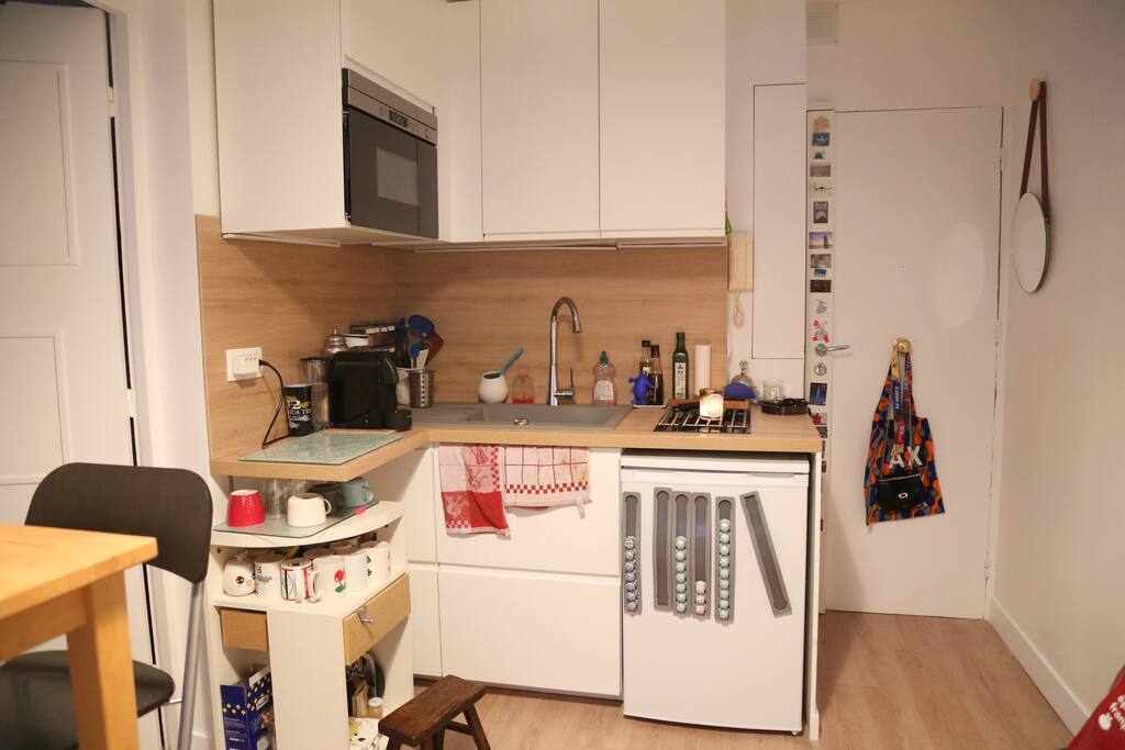 Entrée et cuisine équipée