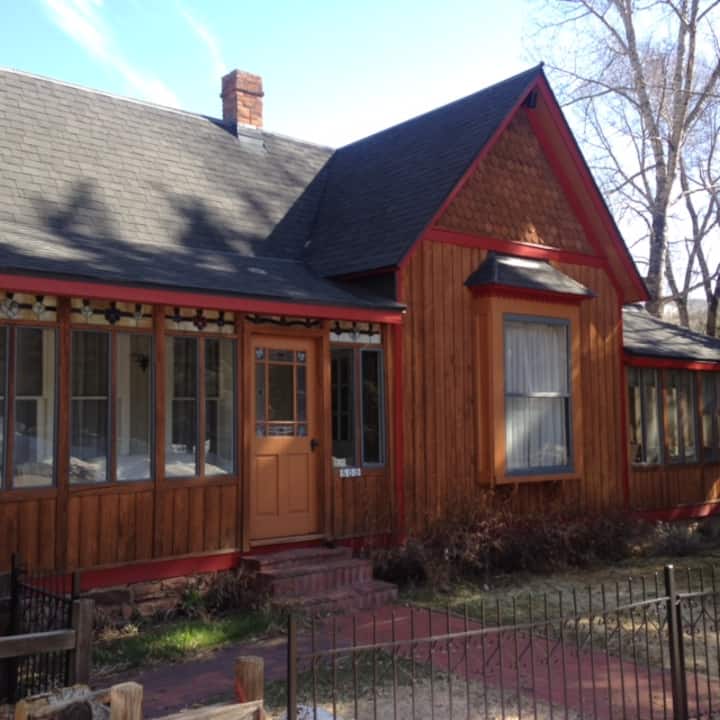 Live Like a Local in Aspen's West End Houses for Rent in Aspen