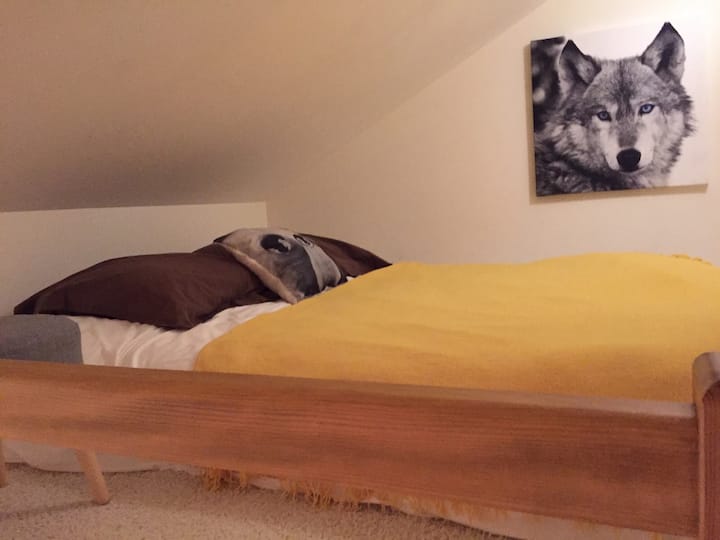 Mezanínová posteľ v spálni pre deti