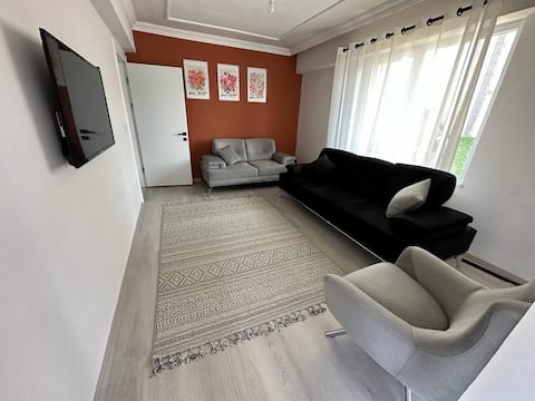 close to the sea,with a self contained garden, garden with fireplace