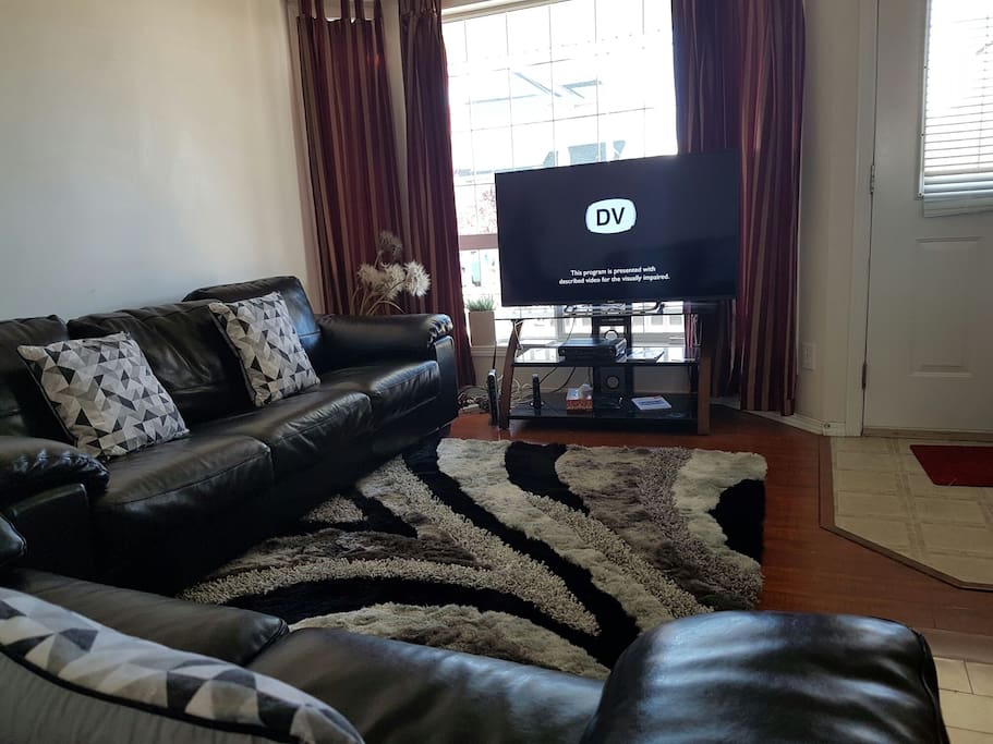 Living room (Leather seat with HD TV )