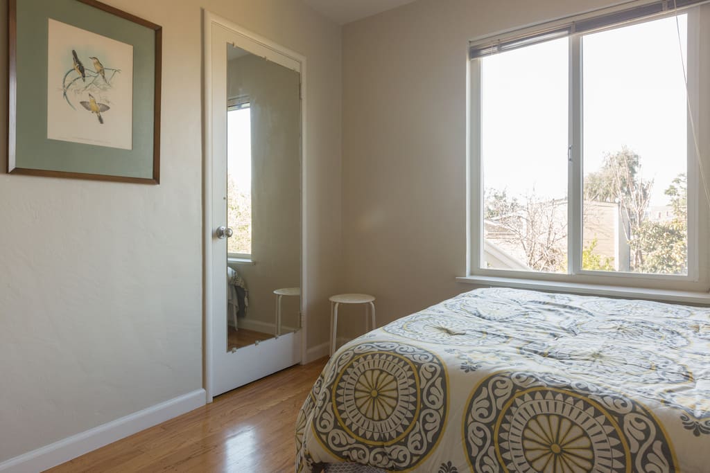 Bedroom with queen sized bed.