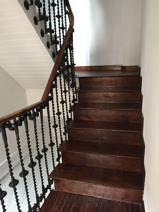 Entrance stairwell
