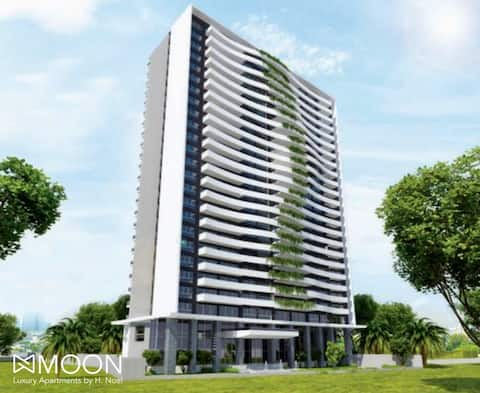 Moon Luxury Apartments - UP to 10 !