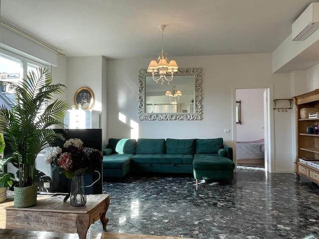 Splendido ultimo piano gallery image 2