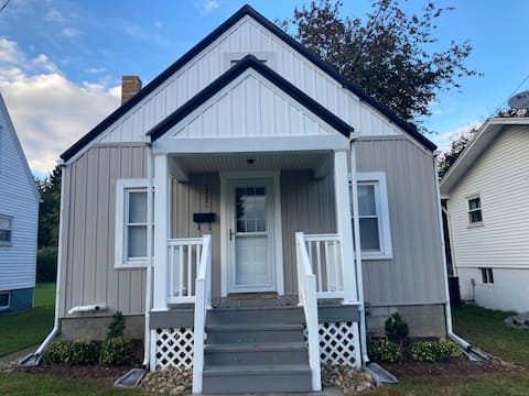3 BR/7 beds 1 BA at 1225 School St near IUP & IRMC