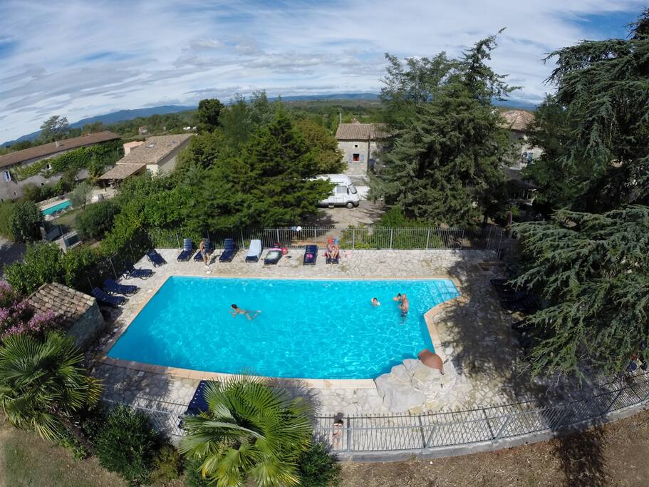 Piscine du Domaine