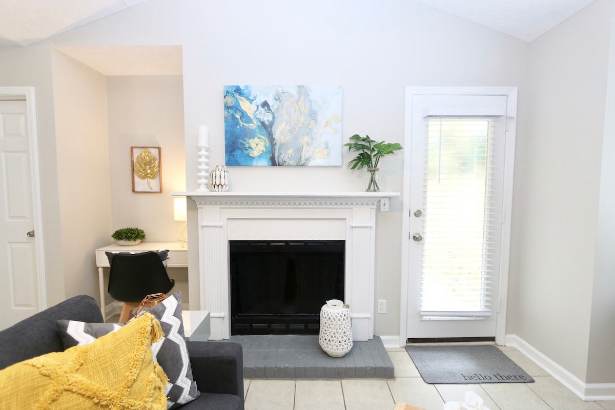 Cute and spacious house just for you!