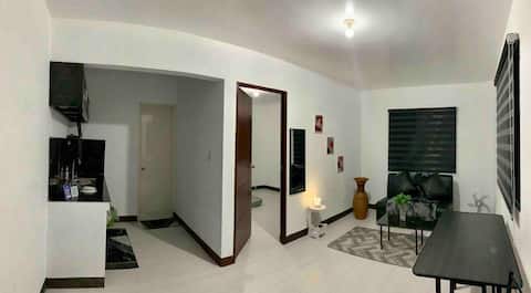 REMMs PLACE Aircondition unit B