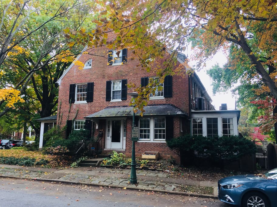 End row house