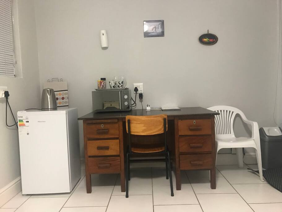 Working desk, fridge, microwave, kettle, free coffee, tea and free internet. Ironing board, iron and hair drier provided!