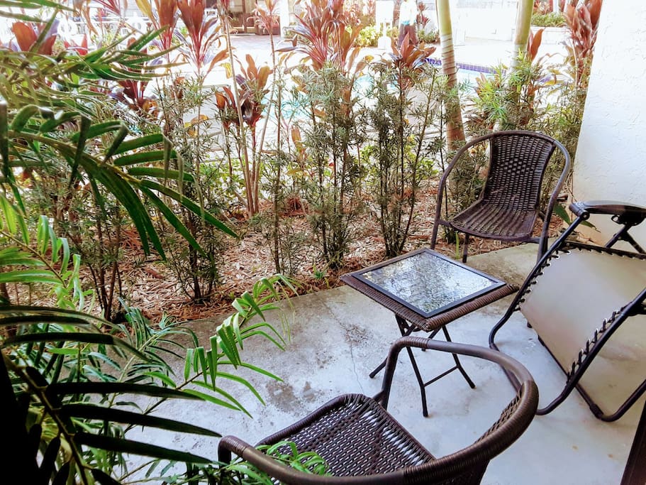 Imagine your morning coffee at our beautiful patio/garden that is facing the pool, gym and the hot tub.