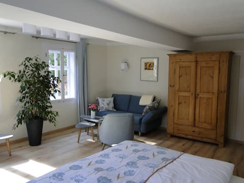 Popular Airbnb listing: Apartment 1 Old rectory Eischleben in Ilm Kreis