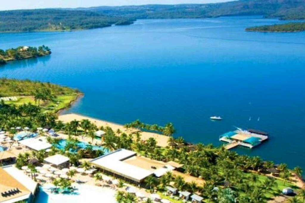 MARINA FLAT & NÁUTICA (VISTA DE LAGO CORUMBÁ)