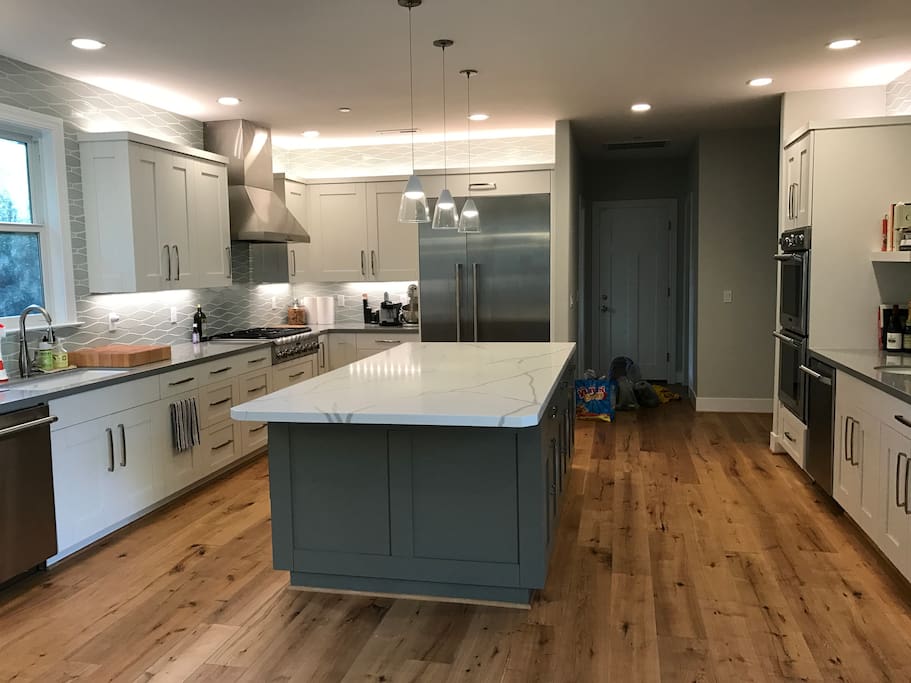 Kitchen with pretty much everything