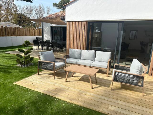 SWELL CONCIERGERIE managed Airbnb listing 1