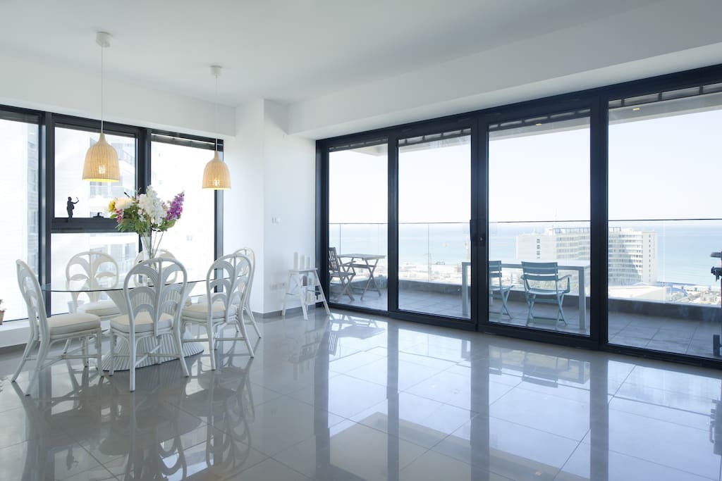 Dining Room with view to the Sea