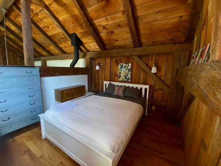 საძინებელი 1