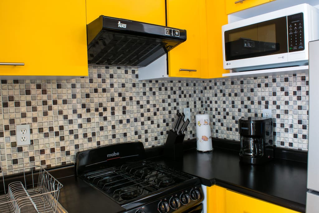 Cook up a meal in the fully stocked kitchenette with drinking water