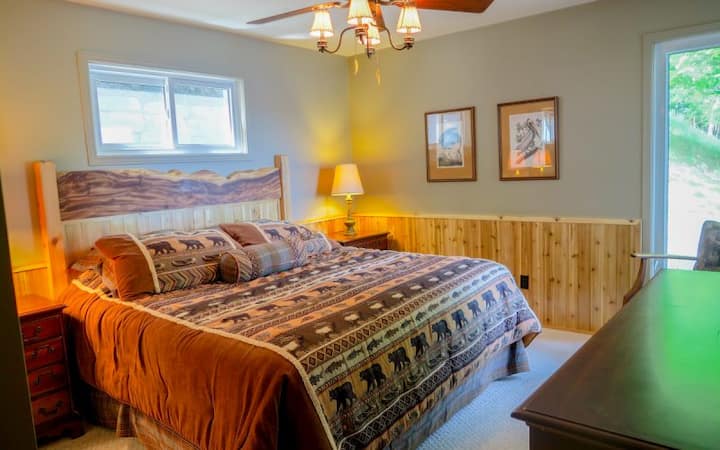 חדר שינה ב - Bear Cave