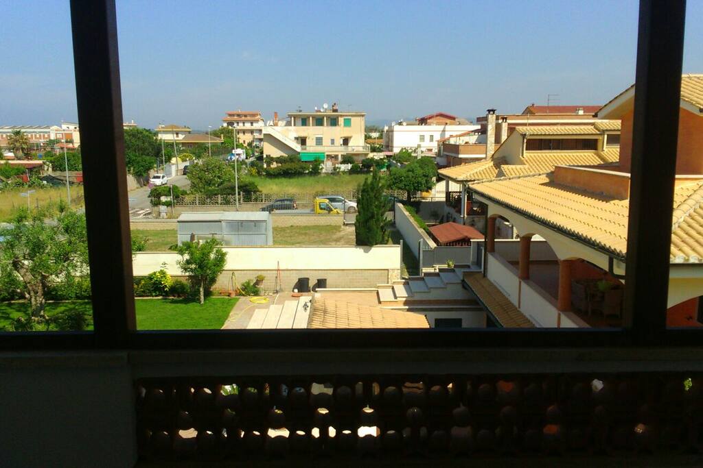 Vista Balcone Lato Cucina