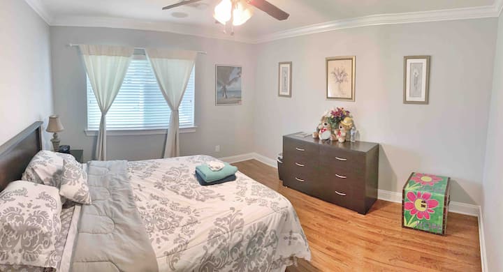 Large Room in a Open-Floor Beautiful Home