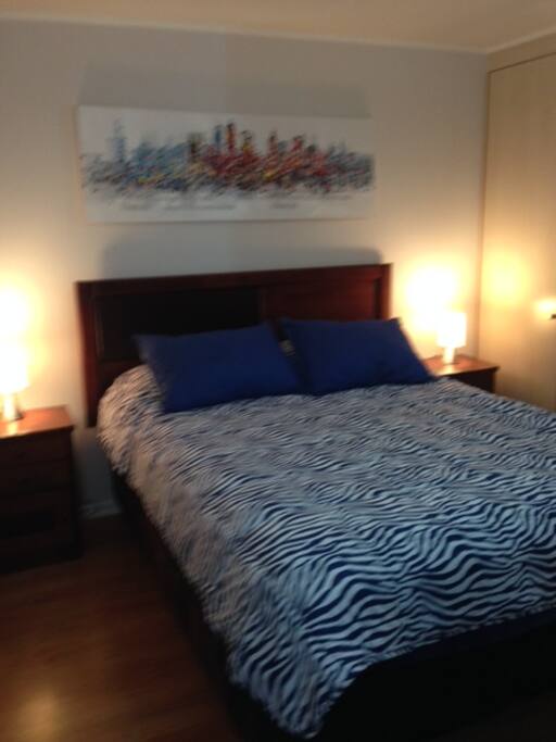 Dormitorio principal con baño privado
