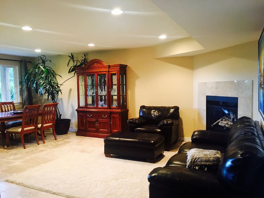 Extra fee for using a dining/ living room - 2 bedroom apartment