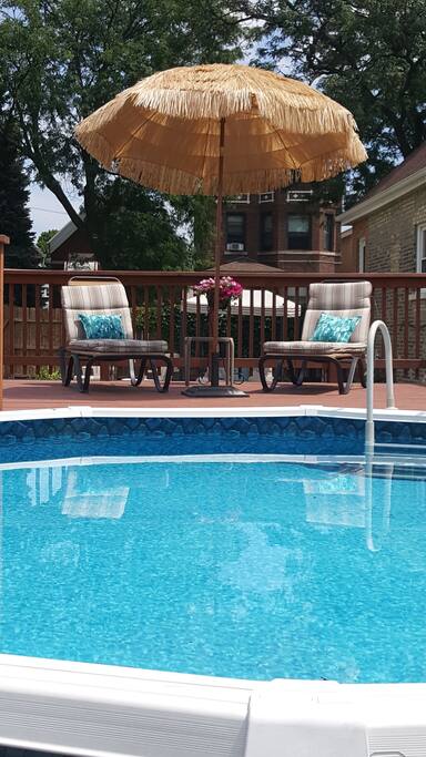 Pool / Tanning Sun Deck