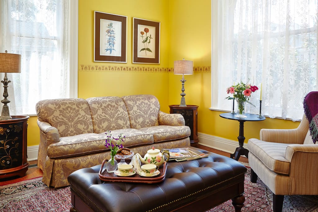 Sunny Sitting Room