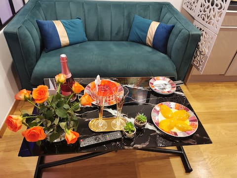 Airbnb performant: In the heart of Old Nice and close to the beaches. à Nice