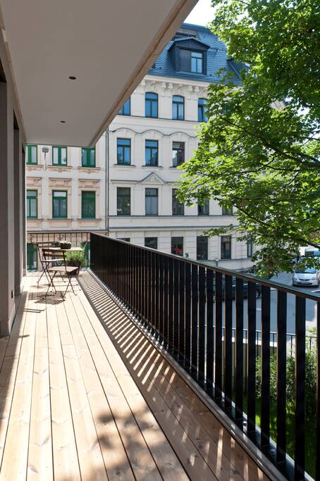 Balkon mit Blick ins Grüne