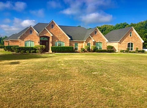 A Luxury Country-Side Home on 12 Acres